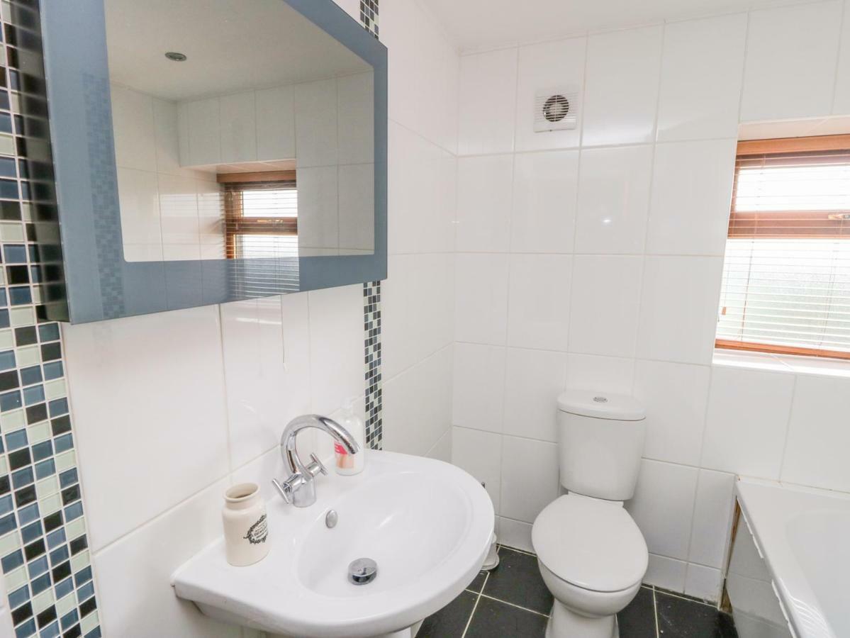 Moscow Mews Villa Bradford  Kültér fotó